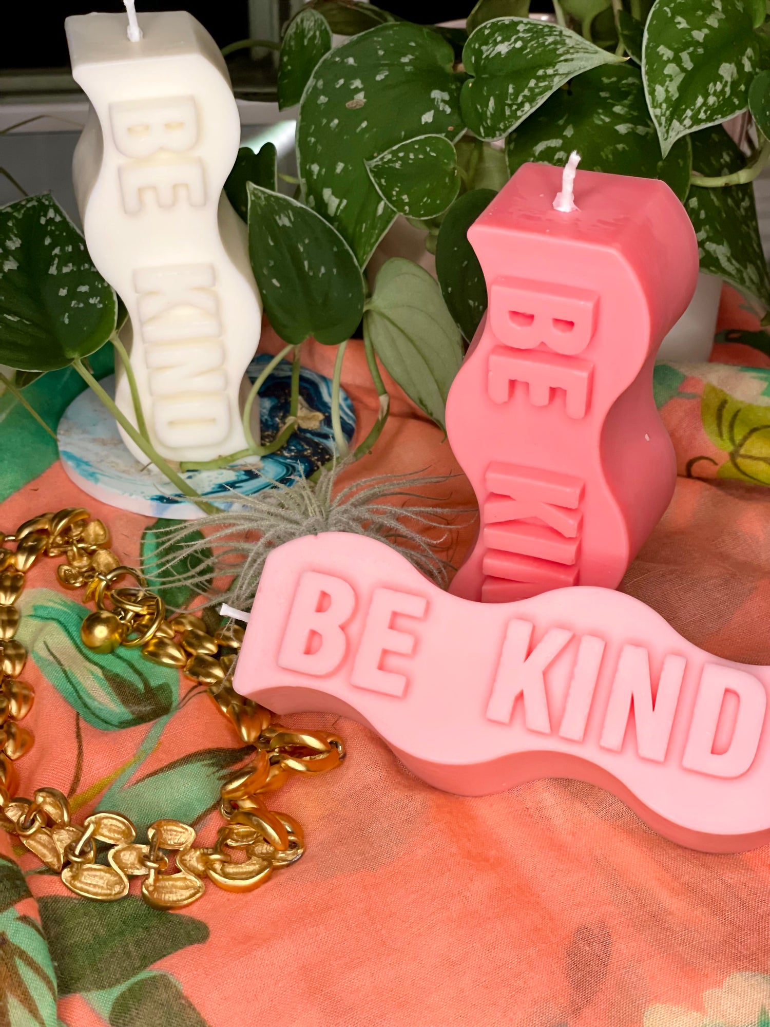 Be Kind wavy candles